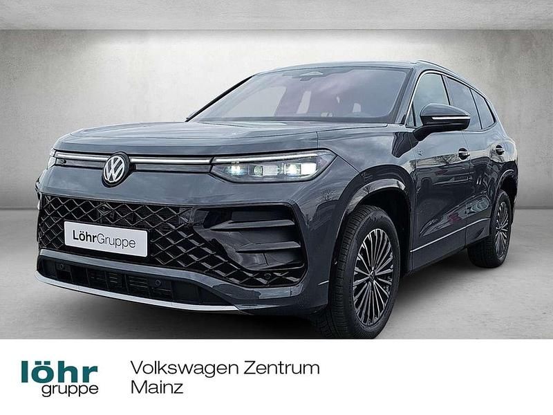 Delfingrau metallic Gebraucht 2025 VW Tayron R-line SUV | 56.980 € (Guter Preis) - Bild 1/4