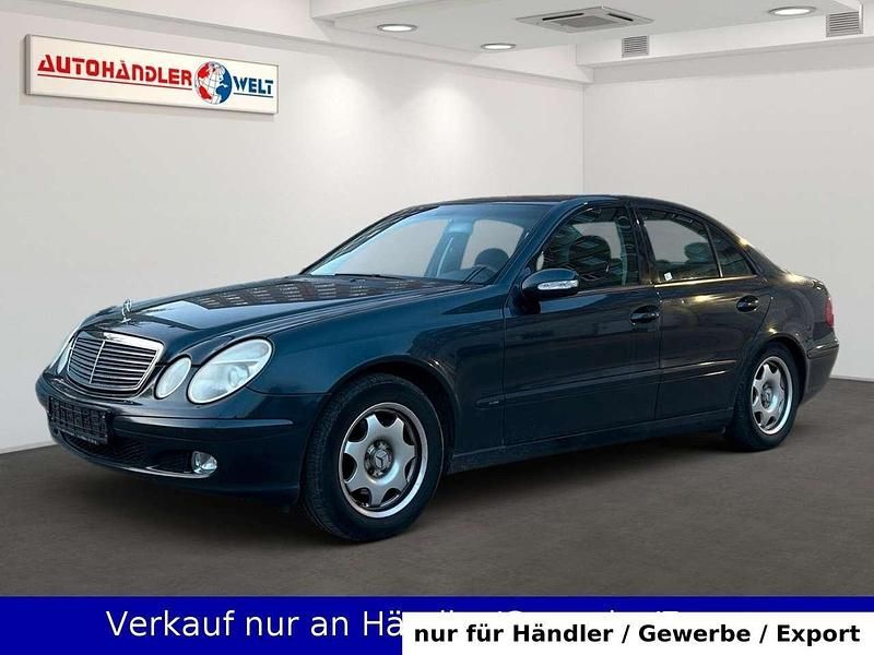 Schwarz Gebraucht 2003 Mercedes E240 Limousine | 1.999 € - Bild 1/3