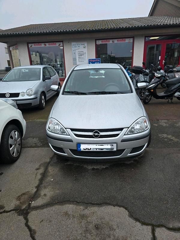 Silber Gebraucht 2004 Opel Corsa Kleinwagen | 1.400 € (Guter Preis) - Bild 1/4