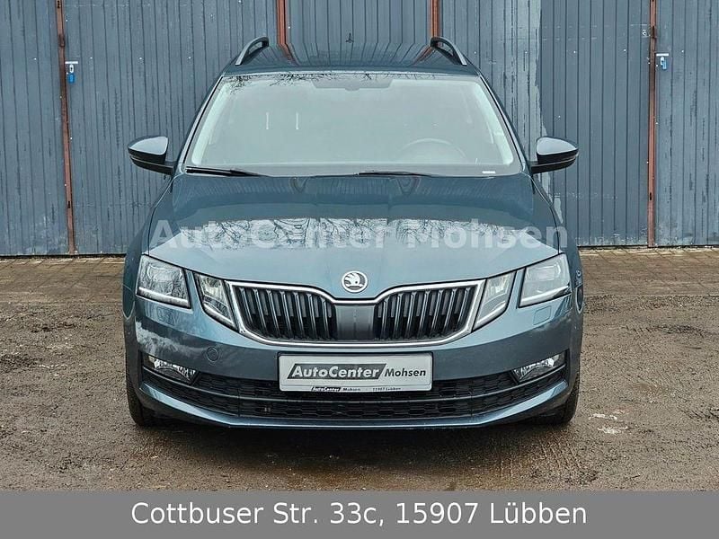 Gebraucht Skoda Octavia Clever 150 PS (110 kW) 2018 Grau Kombi