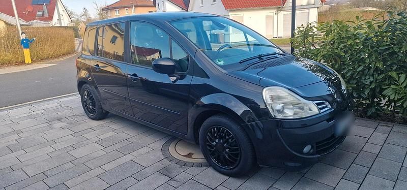 Second-hand Renault Modus 101 CP (74 kW) 2008 Negru Monovolum