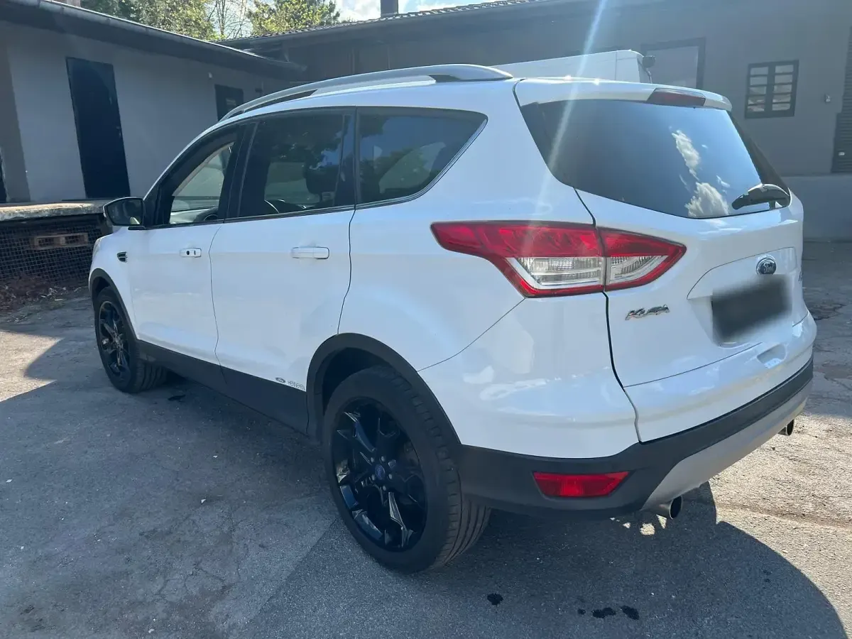 Gebraucht Ford Kuga 2013 Weiß SUV
