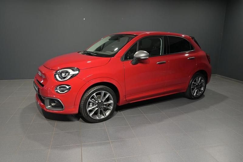 Rot passione rot Gebraucht 2024 Fiat 500X Basis SUV | 20.499 € (Superpreis) - Bild 1/4