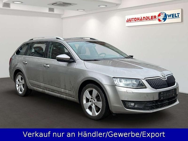 Gebraucht Skoda Octavia Elegance 179 PS (131 kW) 2013 Beige Kombi
