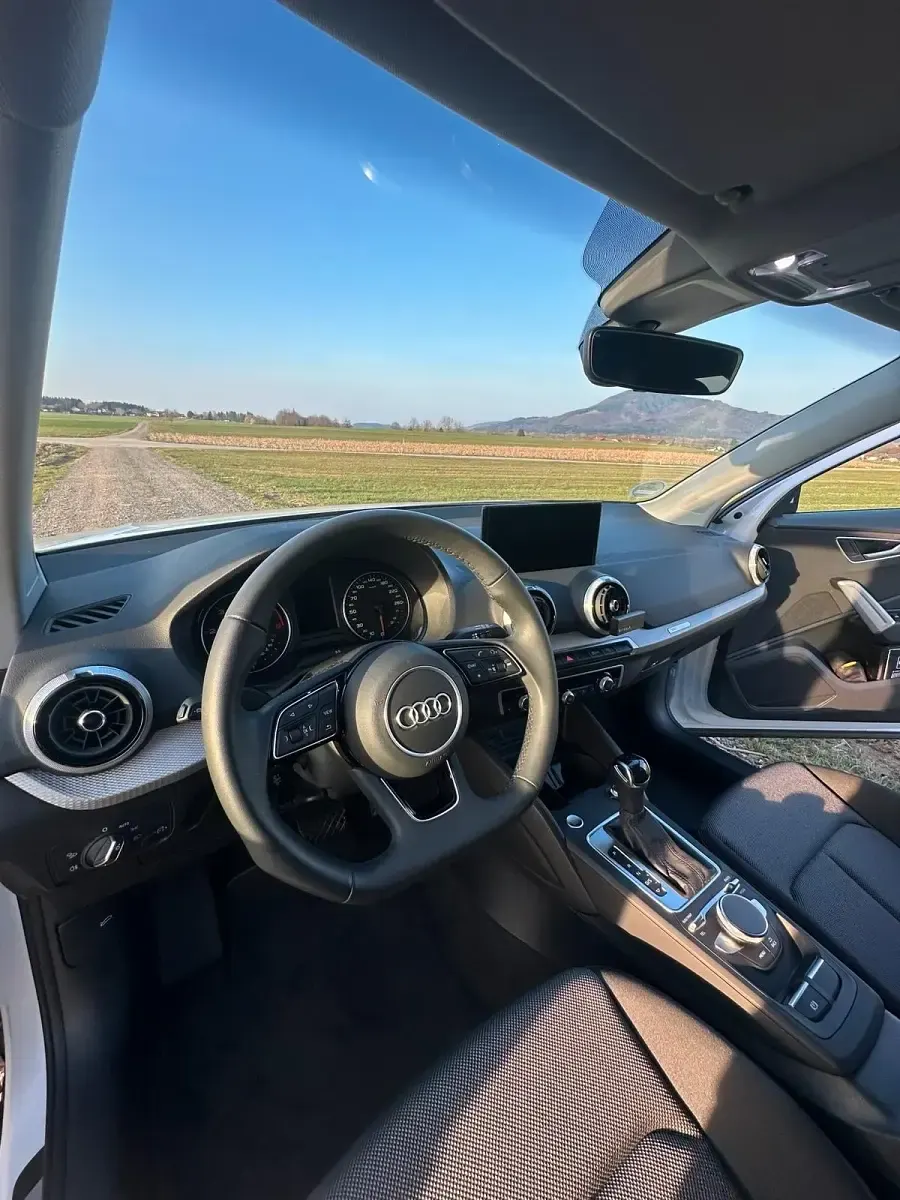 Gebraucht Audi Q2 Ambiente 116 PS (85 kW) 2024 Weiß SUV
