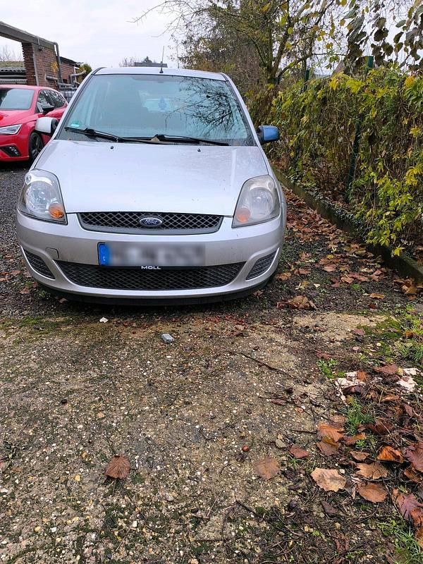 Gebraucht Ford Fiesta 68 PS (50 kW) 2008 Kleinwagen