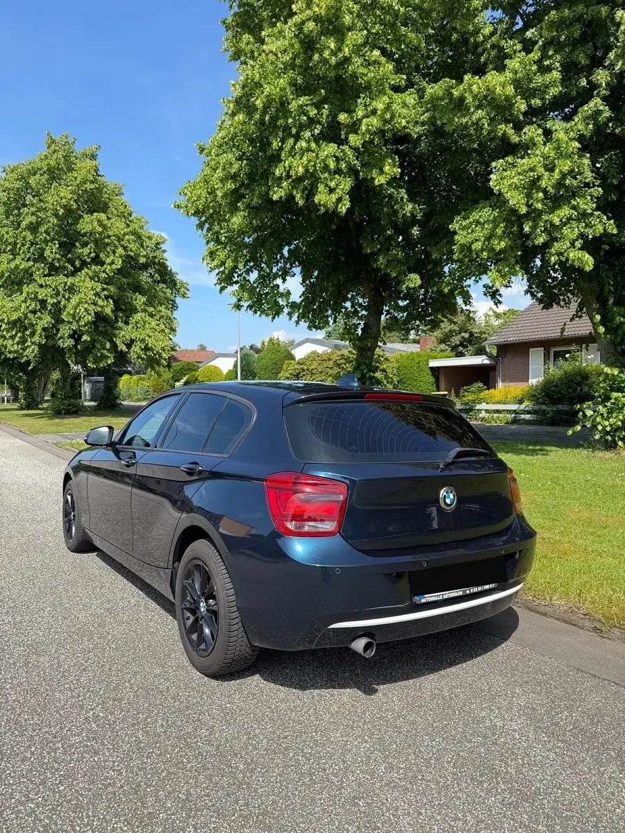 Gebraucht BMW 120 Urban Line 184 PS (135 kW) 2012 Blau Kleinwagen
