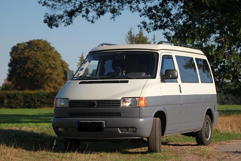 Grau Gebraucht 1996 VW T4 Van | 13.999 € - Bild 1/4
