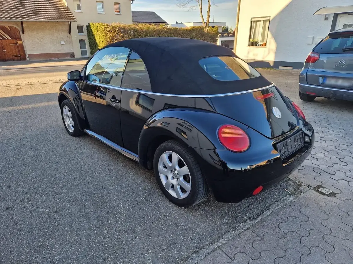 Gebraucht VW New Beetle Cabriolet 115 PS (84 kW) 2003 Schwarz Cabrio