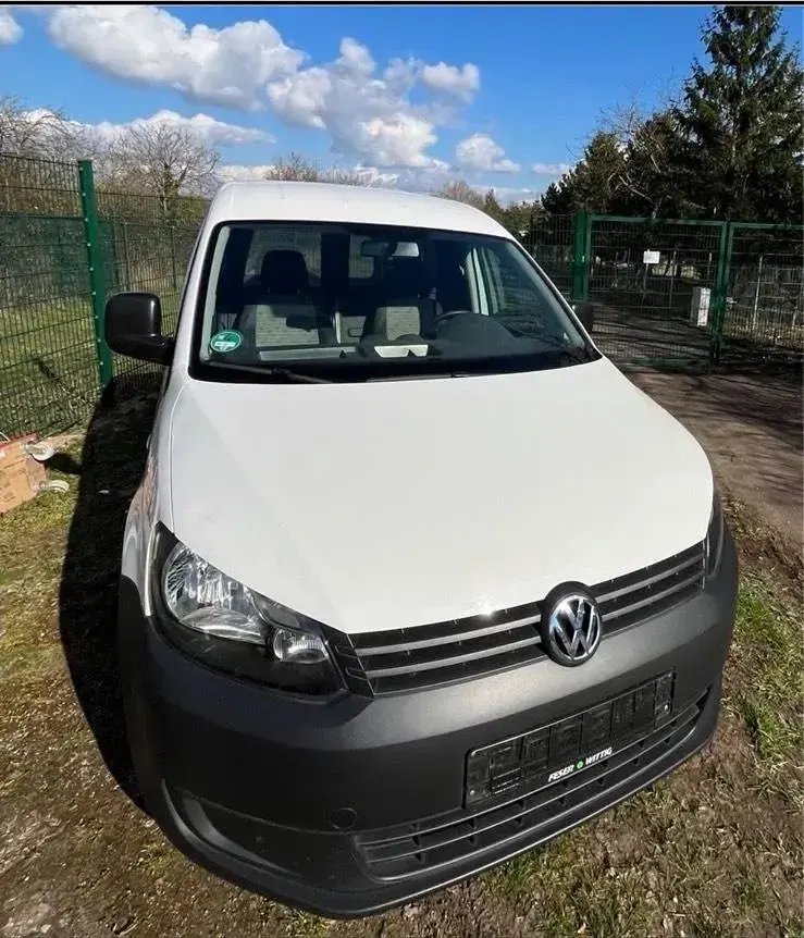 Gebraucht VW Caddy 109 PS (80 kW) 2013 Weiß Van / Kleinbus