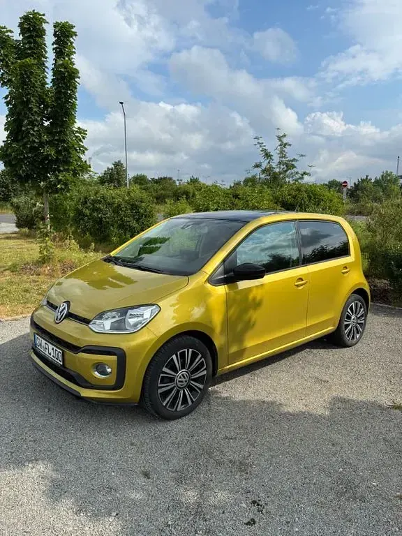 Gebraucht VW up! high up! 90 PS (66 kW) 2017 Gold Kleinwagen