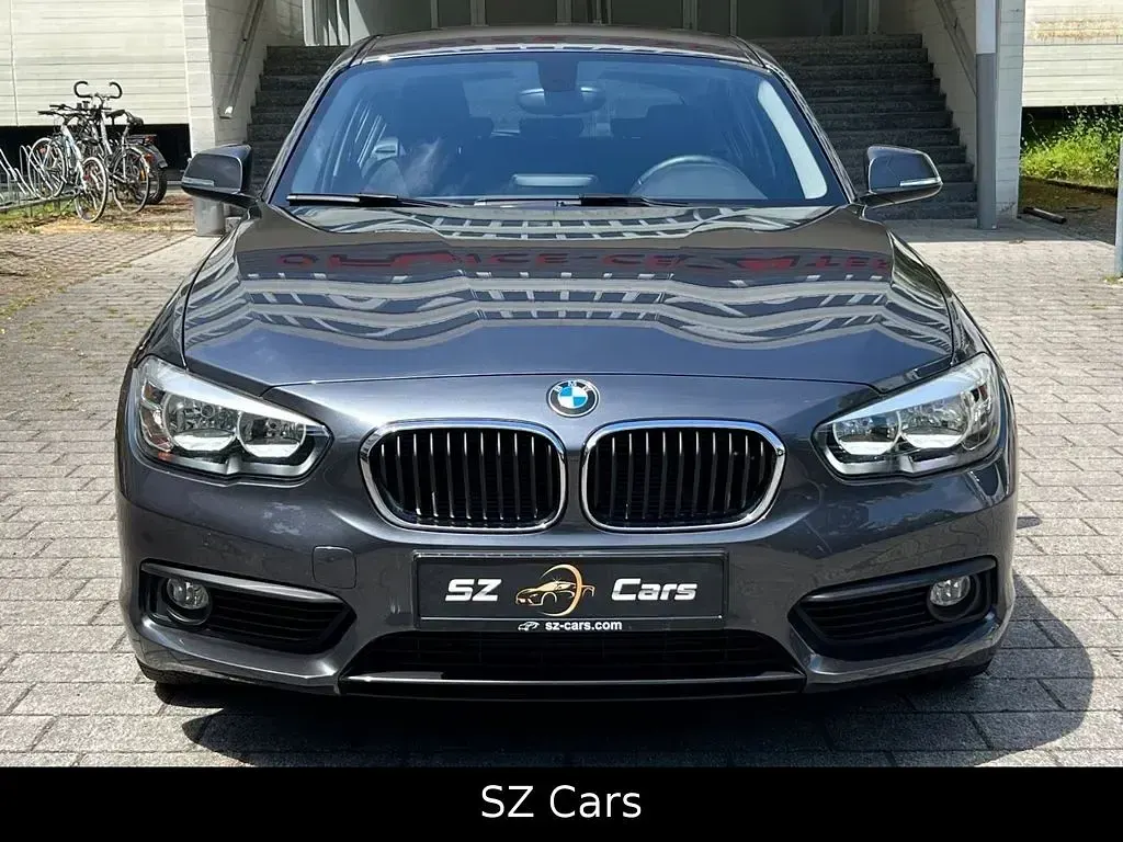 Gebraucht BMW 118 Advantage 136 PS (100 kW) 2019 Grau Kleinwagen