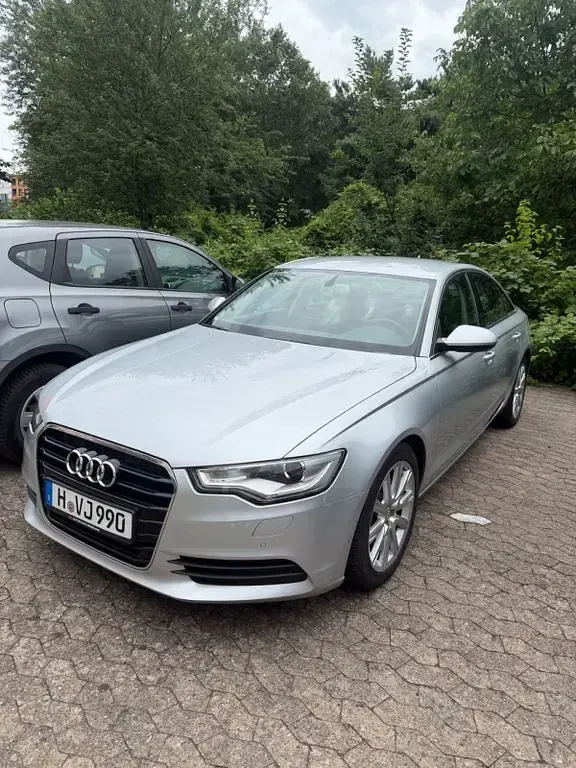 Gebraucht Audi A6 Ambiente 204 PS (150 kW) 2011 Silber Limousine