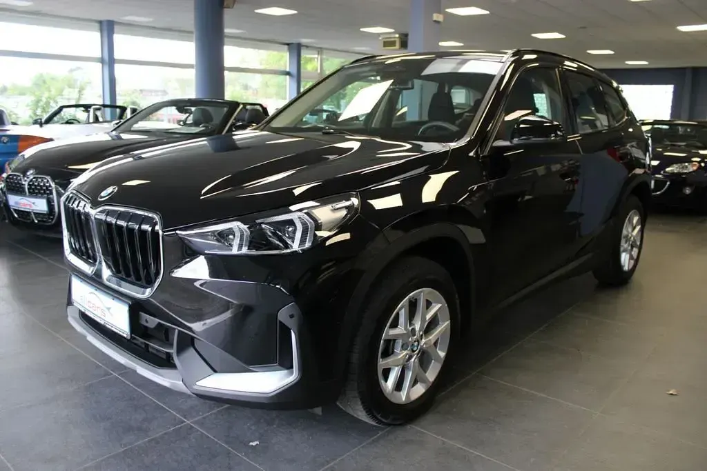 Gebraucht BMW X1 Sport Line 136 PS (100 kW) 2024 Schwarz SUV