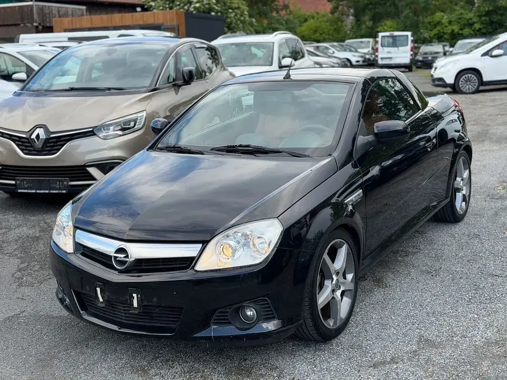 Gebraucht Opel Tigra Design Edition 125 PS (91 kW) 2007 Schwarz Cabrio