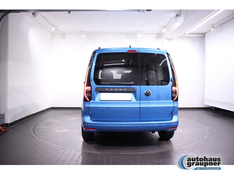 Gebraucht VW Caddy Style 114 PS (83 kW) 2025 Blau / costa azul Van / Kleinbus