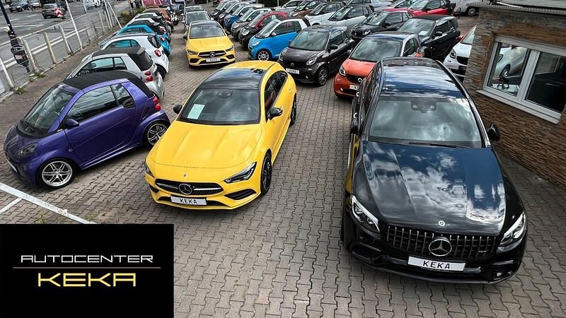 Gebraucht Smart ForTwo Coupé 90 PS (66 kW) 2018 Kristallweiß & deep black Coupé