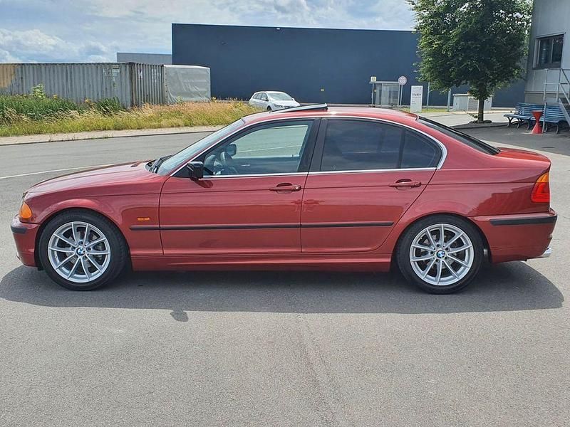 Gebraucht BMW 320 M Sport 150 PS (110 kW) 1999 Rot Limousine