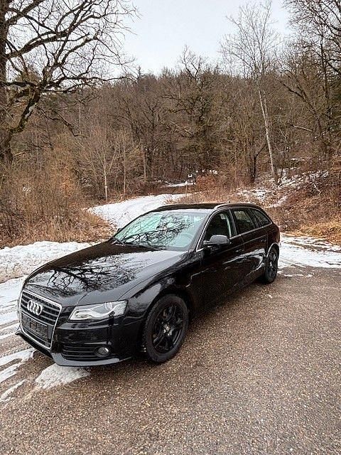 Schwarz Gebraucht 2010 Audi A4 Ambiente Kombi | 6.699 € (Fairer Preis) - Bild 1/4