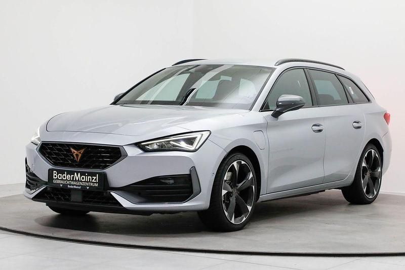 Gebraucht Cupra Leon 204 PS (150 kW) 2023 Urban silber metallic Kombi
