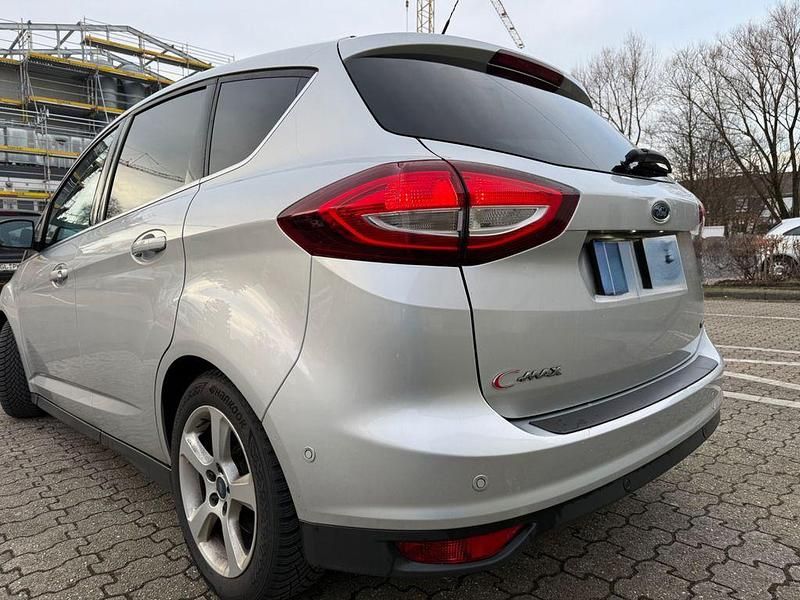 Gebraucht Ford C-MAX Titanium 125 PS (91 kW) 2016 Silber Van / Kleinbus