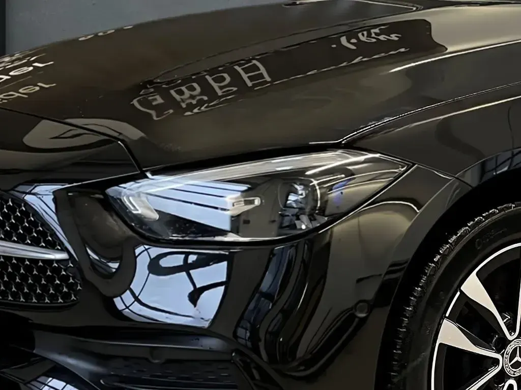 Gebraucht Mercedes C300e AMG 313 PS (230 kW) 2025 Schwarz Kombi