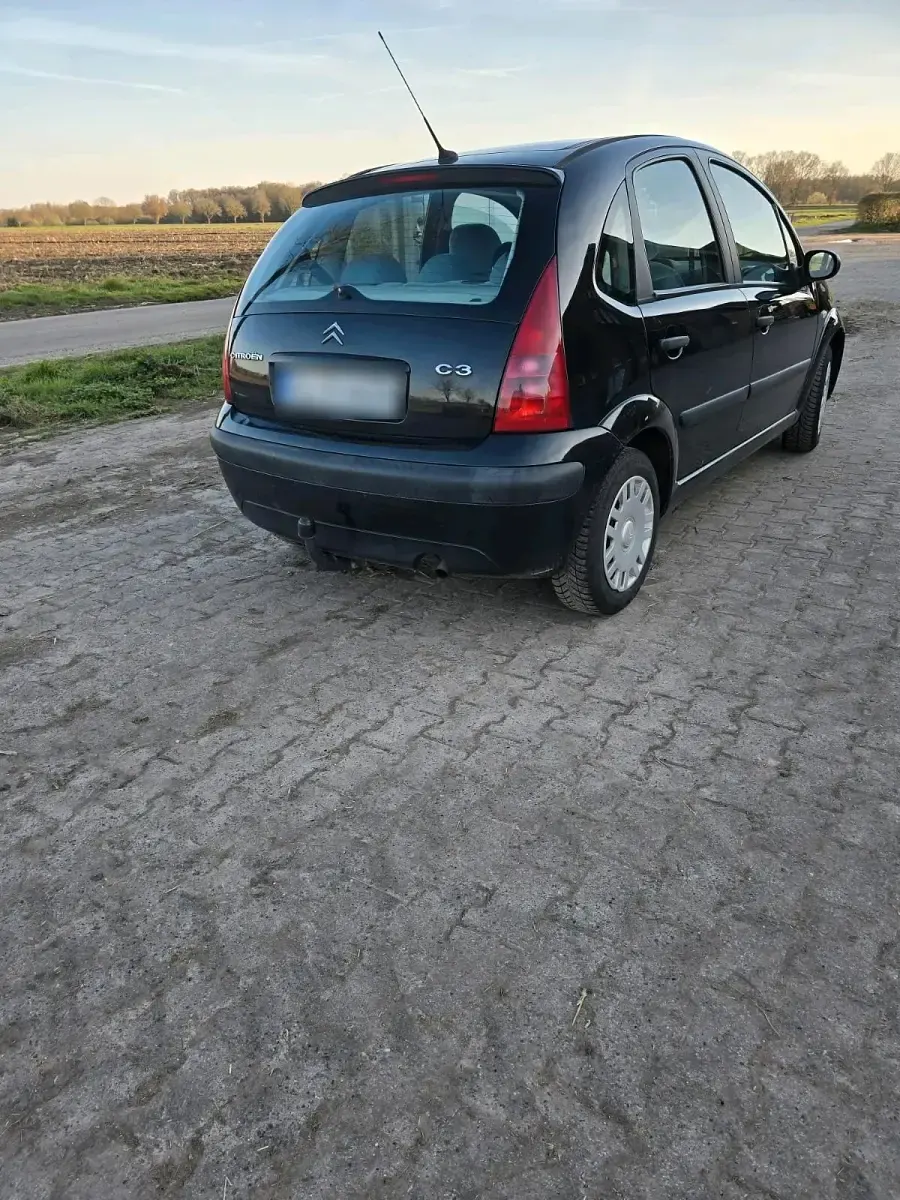 Gebraucht Citroën C3 75 PS (55 kW) 2003 Schwarz Kleinwagen