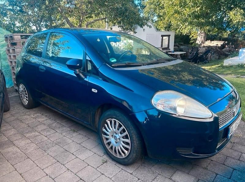 Andere farben Gebraucht 2009 Fiat Punto Kleinwagen | 400 € (Superpreis) - Bild 1/4