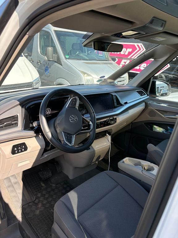 Gebraucht VW Multivan Edition 210 PS (154 kW) 2023 Weiß Van