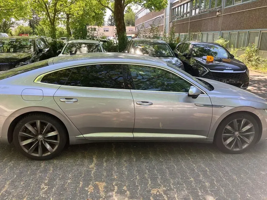 Gebraucht VW Arteon Elegance 190 PS (139 kW) 2020 Grau Limousine