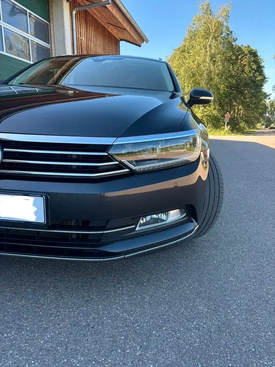 Gebraucht VW Passat 190 PS (139 kW) 2019 Grau Kombi