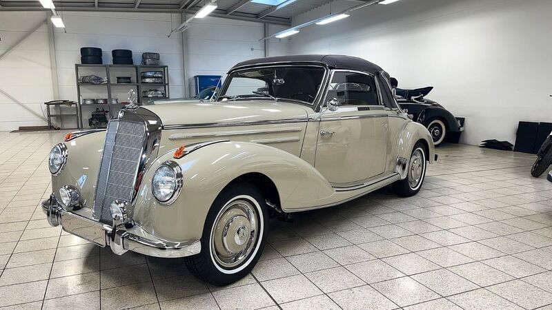 Beige Gebraucht 1955 Mercedes W187 Cabrio | 155.490 € - Bild 1/4