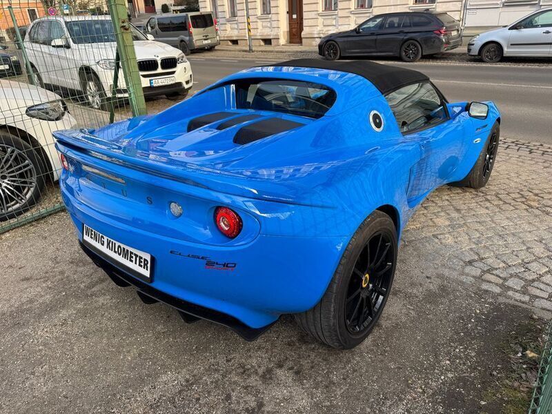 Gebraucht Lotus Elise 243 PS (178 kW) 2021 Blau Cabrio