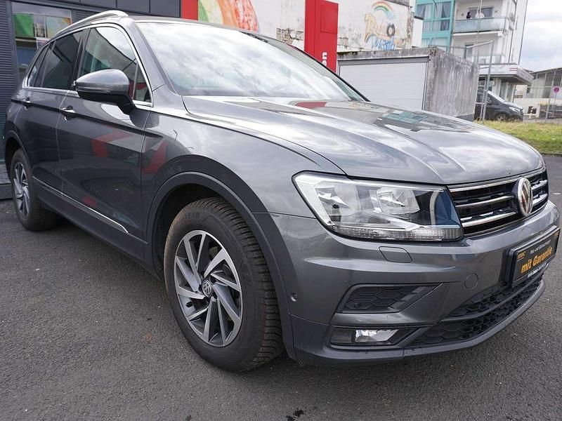 Gebraucht VW Tiguan Highline 150 PS (110 kW) 2018 Grau SUV