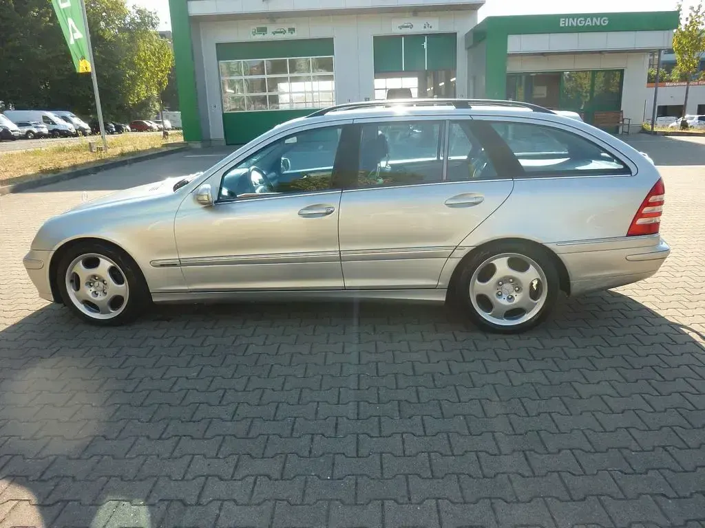Gebraucht Mercedes C180 143 PS (105 kW) 2005 Silber Kombi