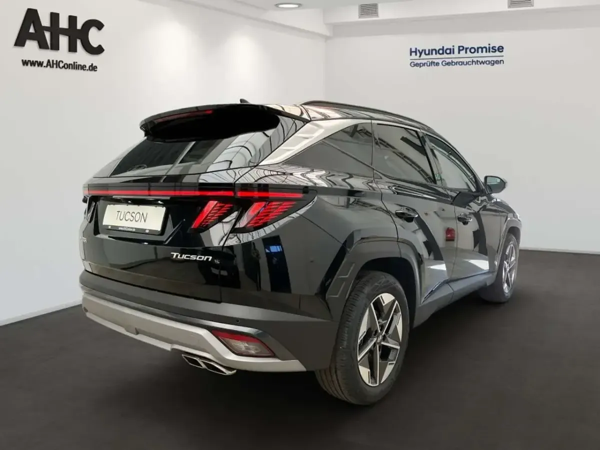 Neu Hyundai Tucson Trend 150 PS (110 kW) 2026 Schwarz abyss black SUV