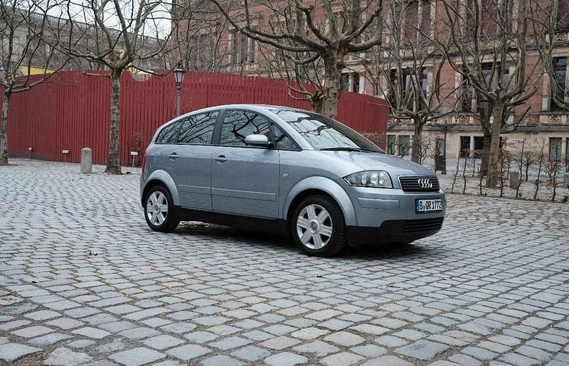 Gebraucht Audi A2 110 PS (80 kW) 2005 Silber Kleinwagen