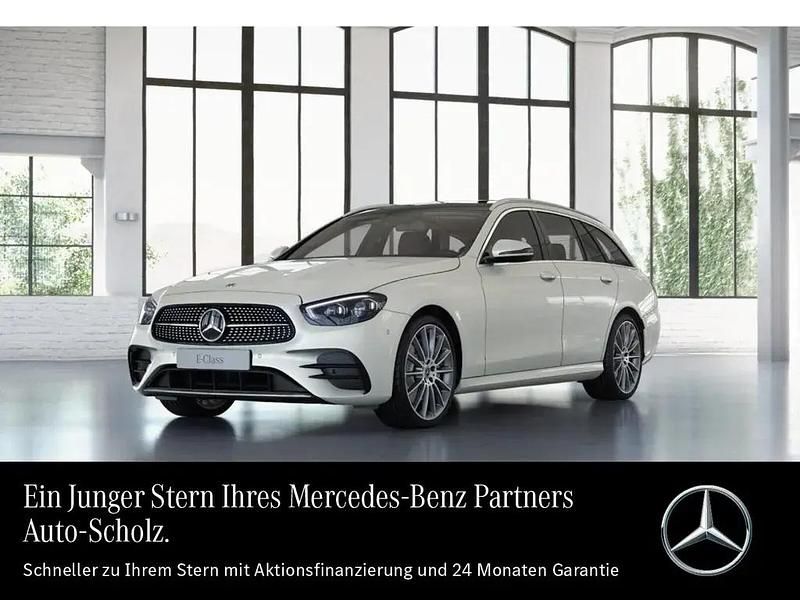 Weiß Gebraucht 2023 Mercedes E400 AMG Limousine | 52.864 € (Fairer Preis) - Bild 1/3