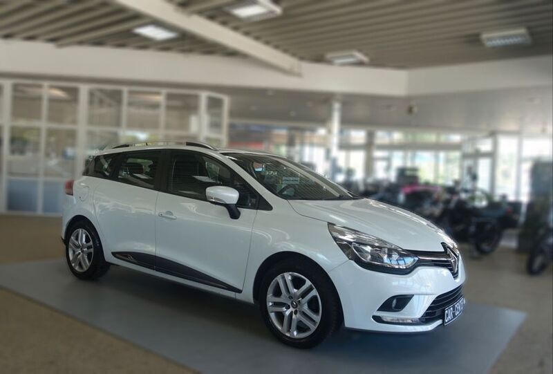 Weiß Gebraucht 2019 Renault Clio IV Intens Limousine | 8.450 € (Guter Preis) - Bild 1/2
