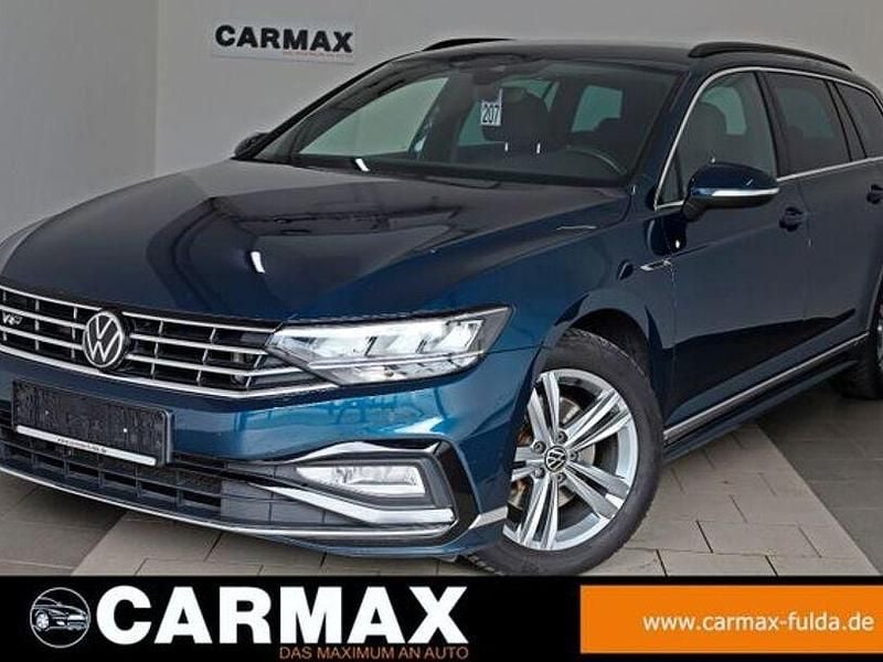 Blau Gebraucht 2021 VW Passat R-line Kombi | 21.800 € (Fairer Preis) - Bild 1/4