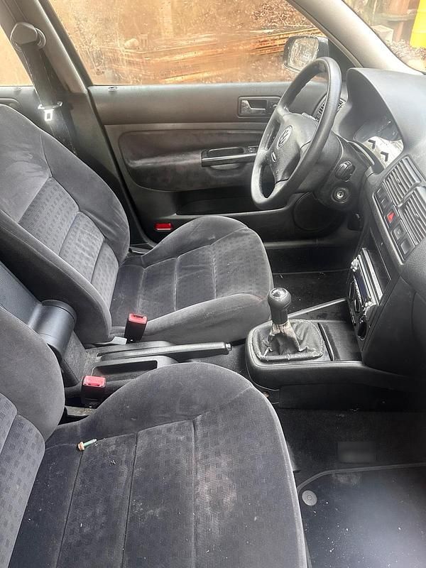 Gebraucht VW Golf IV 101 PS (74 kW) 2004 Schwarz Kombi