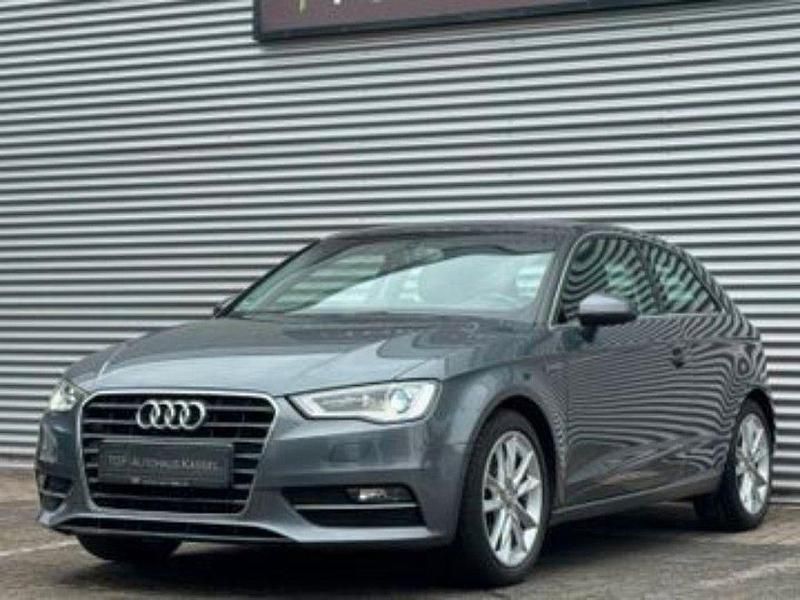 Gebraucht Audi A3 Ambition 140 PS (102 kW) 2013 Grau Kleinwagen
