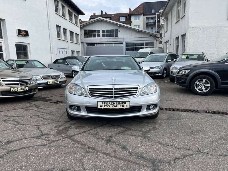 Iridiumsilber metalliclack (metallic) Gebraucht 2008 Mercedes C220 Limousine | 7.950 € (Fairer Preis) - Bild 1/4