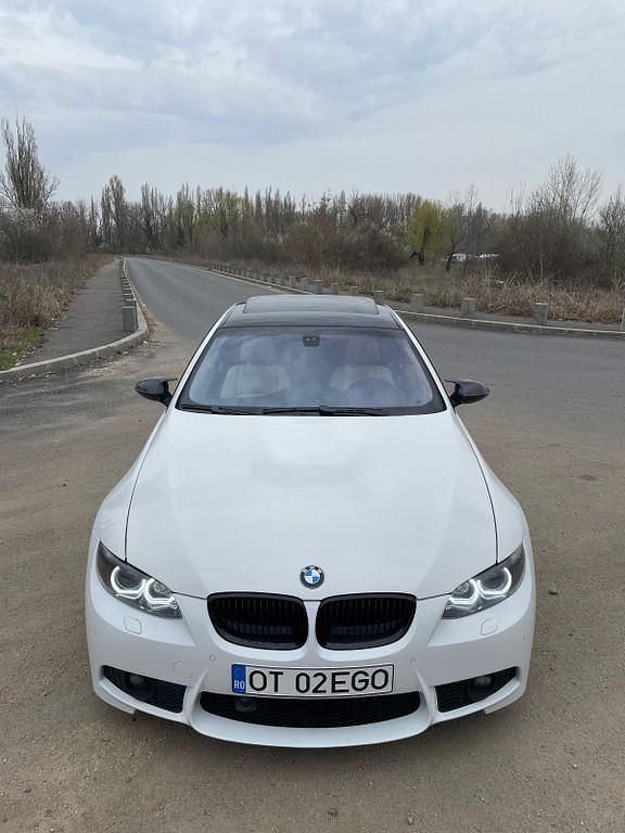 Weiß Gebraucht 2009 BMW 335 Performance Coupé | 22.999 € - Bild 1/4