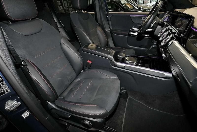 Gebraucht Mercedes GLB220 AMG 190 PS (139 kW) 2023 Denimblau metallic SUV