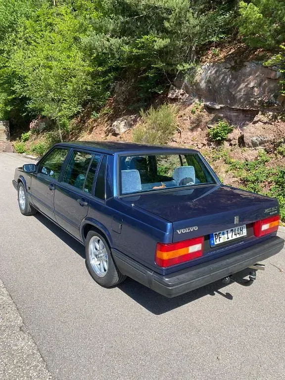 Gebraucht Volvo 740 155 PS (114 kW) 1990 Blau Limousine