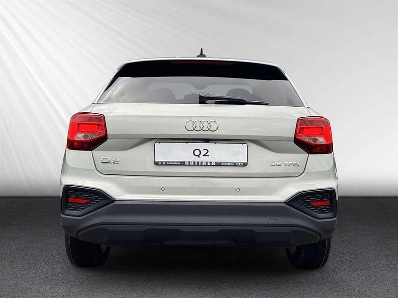 Gebraucht Audi Q2 Ambiente 150 PS (110 kW) 2025 Tausilber metallic SUV