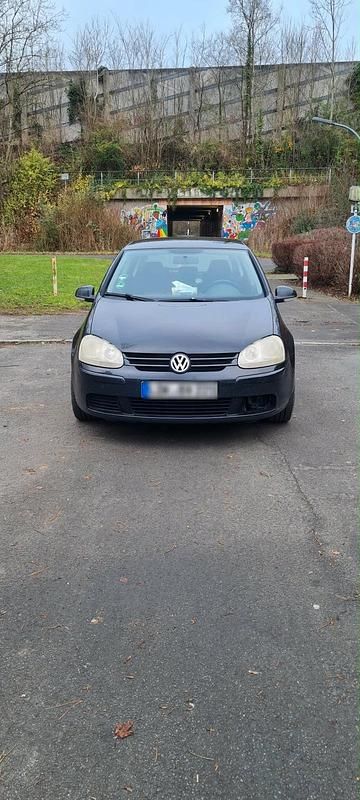 Gebraucht VW Golf V 116 PS (85 kW) 2007 Schwarz Kleinwagen