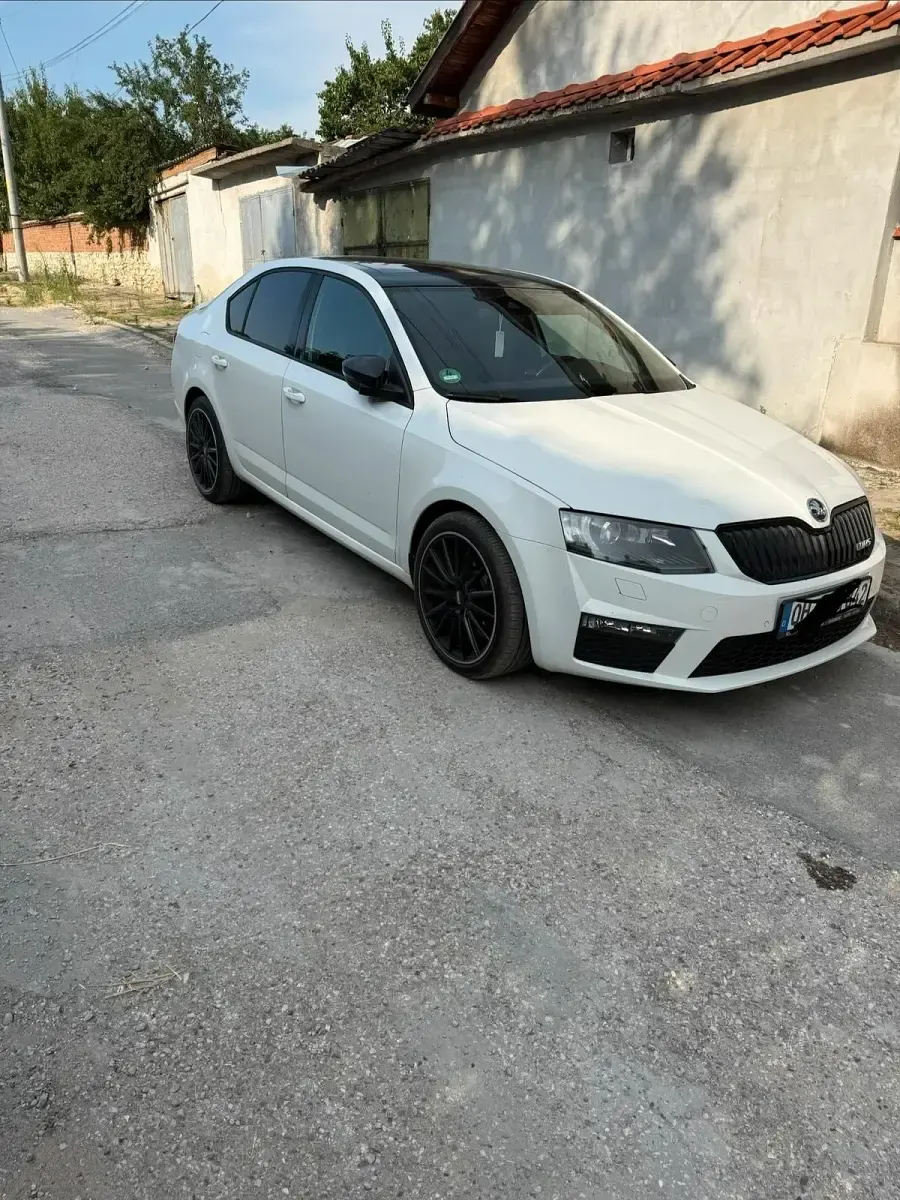 Gebraucht Skoda Octavia vRS 184 PS (135 kW) 2014 Weiß Kombi