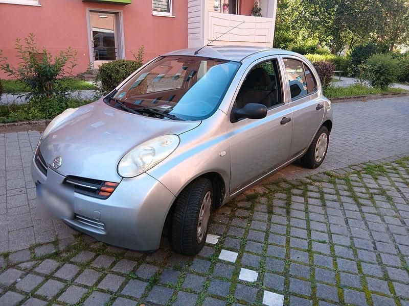 Silber Gebraucht 2006 Nissan Micra Kleinwagen | 780 € (Superpreis) - Bild 1/4